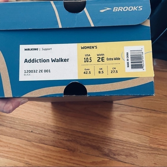 BROOKS Black Addiction Sneakers Walker Leather Wide Width 10.5 EE - Picture 2 of 8